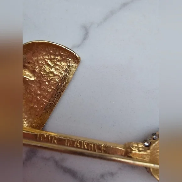 R. Mandle Gold Tone Broom and Dustpan Brooch Very Rare